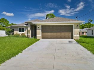 2618 E 10th St, Lehigh Acres, FL 33936