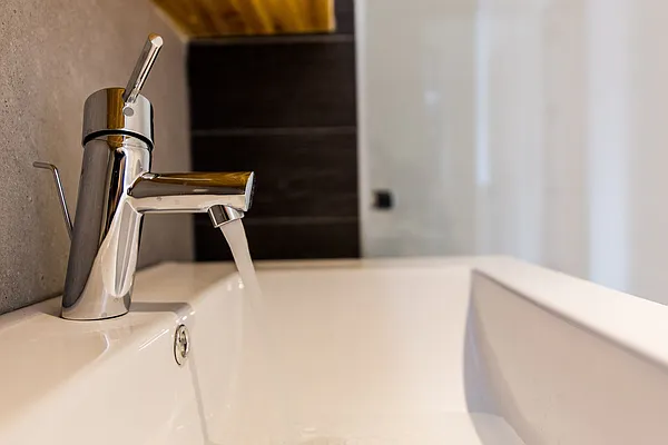 Rented by Nooklyn NYC LLC | media 31