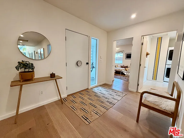 4355 Kenyon Ave — Photo 21