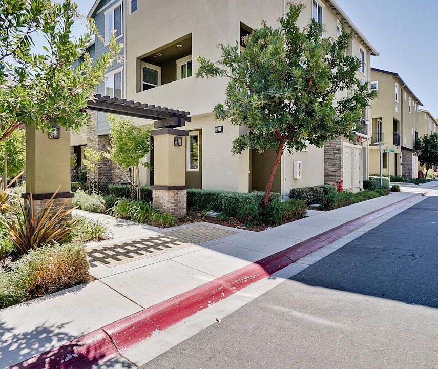 1st image of 1282 Nestwood Way