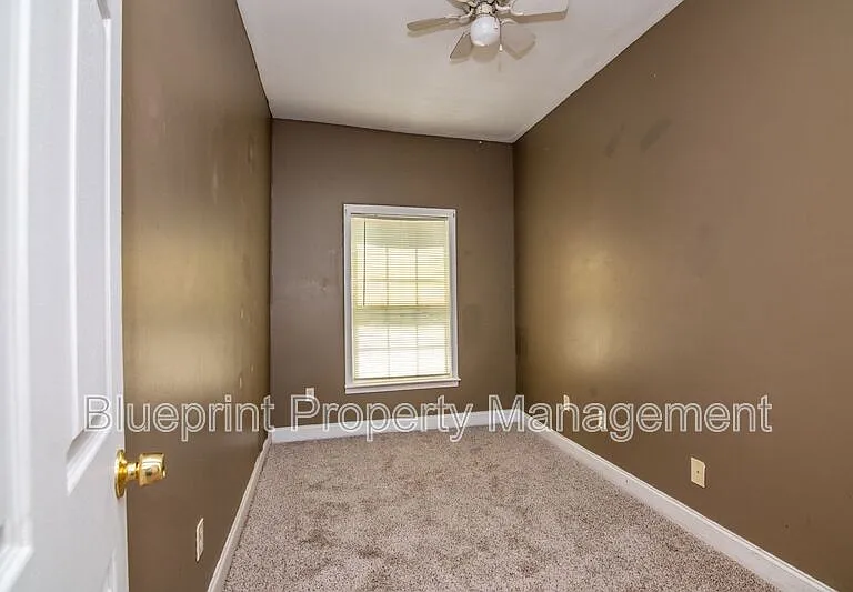 1720 Cullman Ave #3 — Photo 11