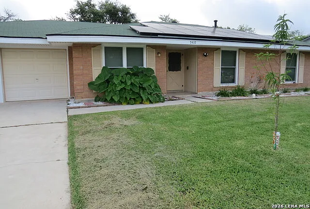 3 bed, 2.0 bath, 1537 sqft, $1,700 — Photo 3