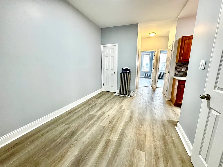 149 E 92nd St #2A — Photo 6