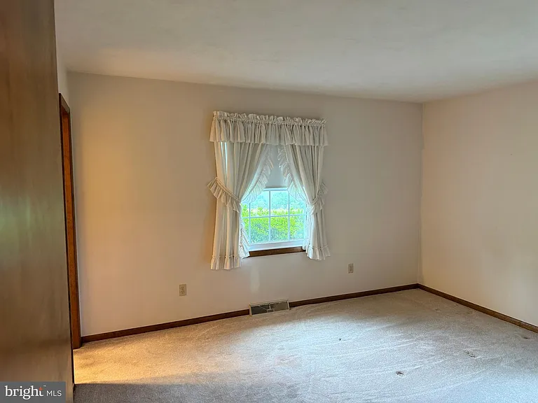 5293 Roller Rd — Photo 23