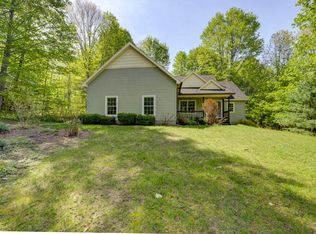 19801 Oak Ave, Lake Ann, MI 49650
