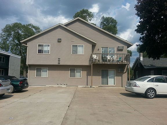 4th image of 912 8th St S #Fe377a05b