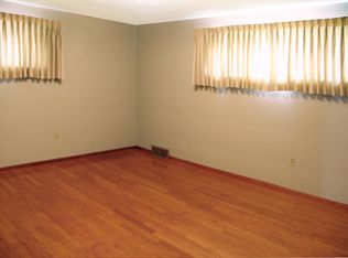 599 Hillcrest Ave, Mc Kees Rocks, PA 15136