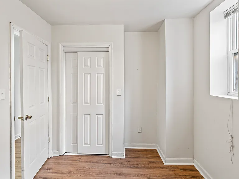 70 Morris St #3E — Photo 13