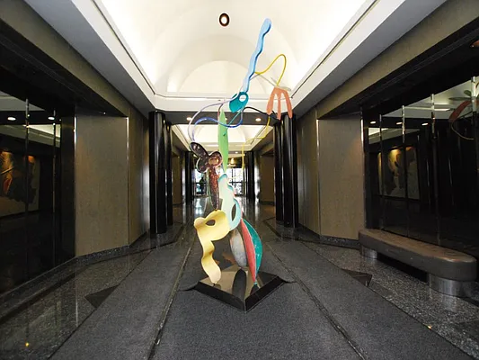 Rented by Sotheby's International Realty | media 22