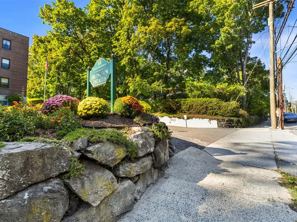14 S Broadway #2-3B, Irvington, NY 10533