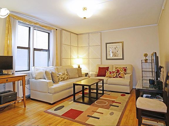 4th image of 305-313 W 18th St #3F