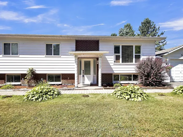 5620 Rockdale Rd #30, Ottawa, ON K0A 3H0