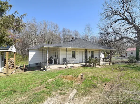 1118 Tryon Courthouse Rd, Bessemer City, NC 28016
