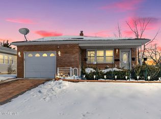 2 Liberta Drive, Toms River, NJ 08757