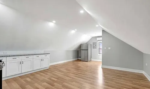 8518 S Marquette Ave #3 Photo 1