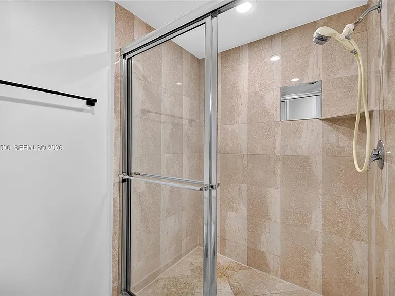 3370 Hidden Bay Dr #2107 — Photo 39