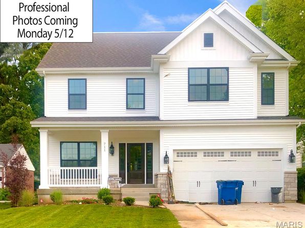 711 W Lockwood Ave, Saint Louis, MO 63122