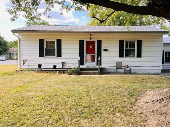 235 High St, Peebles, OH 45660