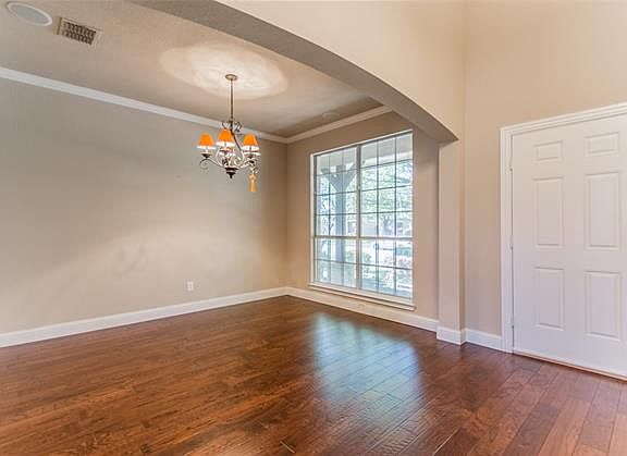 4th image of 430 Sunrise Dr