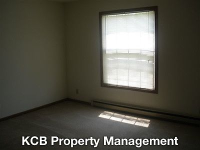 3rd image of 3818A Sickle Ct