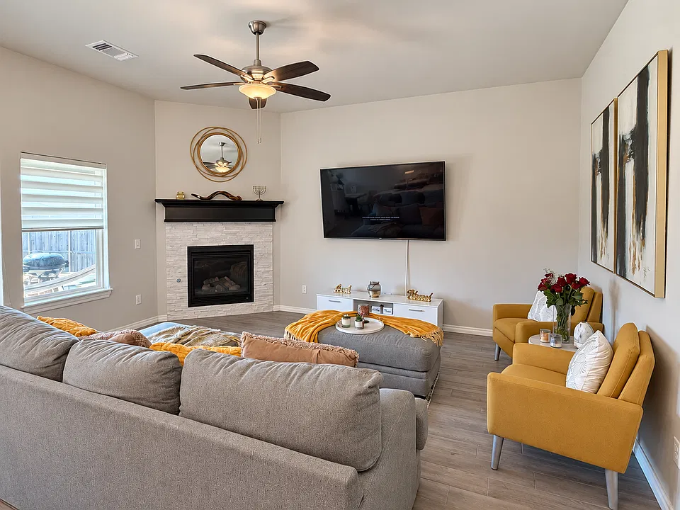 3428 NW 159th St