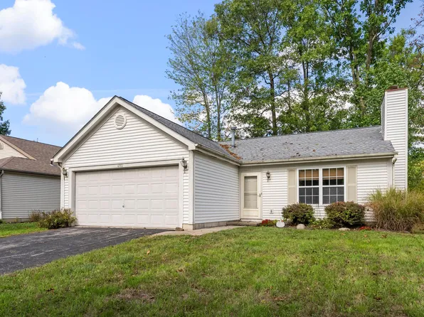 412 Maplegrove Dr, Marysville, OH 43040