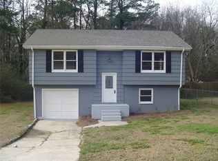 835 White Oak Ct, Lawrenceville, GA 30046