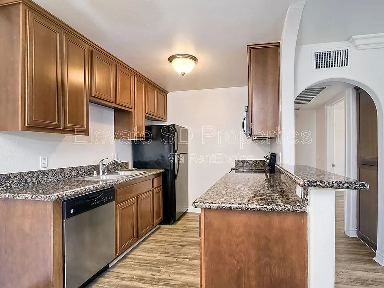Playa Blanca Apartment Homes — Photo 15