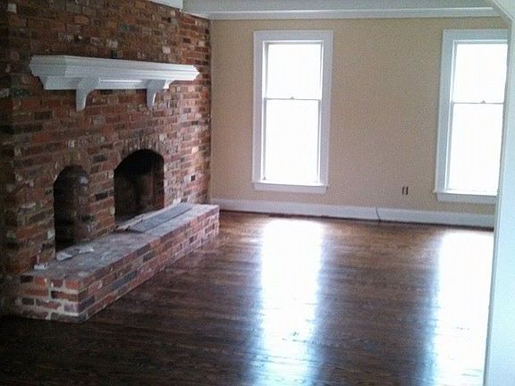 3rd image of 1801 Foxhound Ln