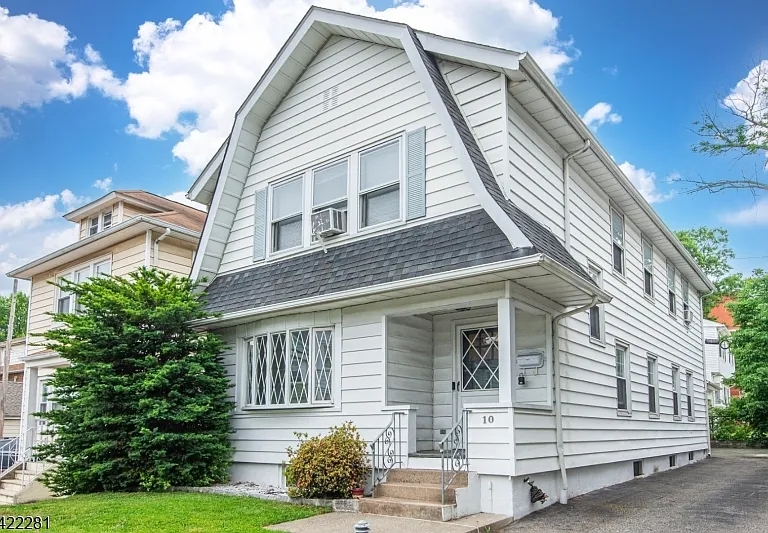 10 Walnut Pkwy — Photo 2