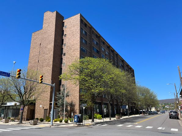 220 Linden St #5