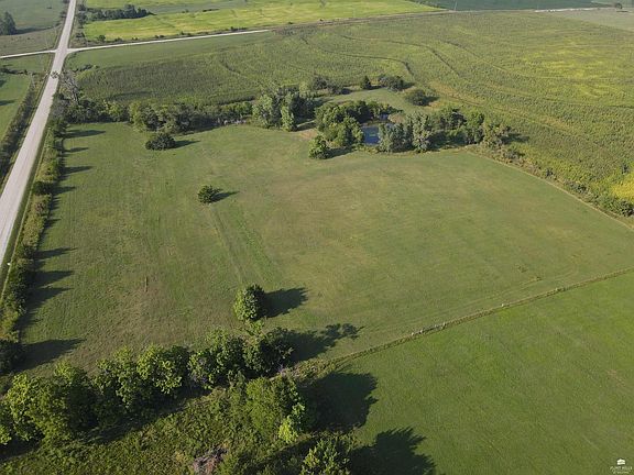 2nd image of 20633 Wheaton Rd
