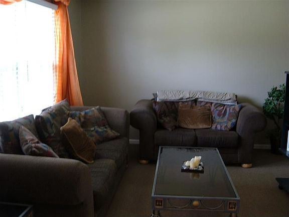 4th image of 242 Kimberly Heights Dr