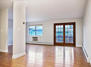 257 Coachlight Sq, Montrose, NY 10548