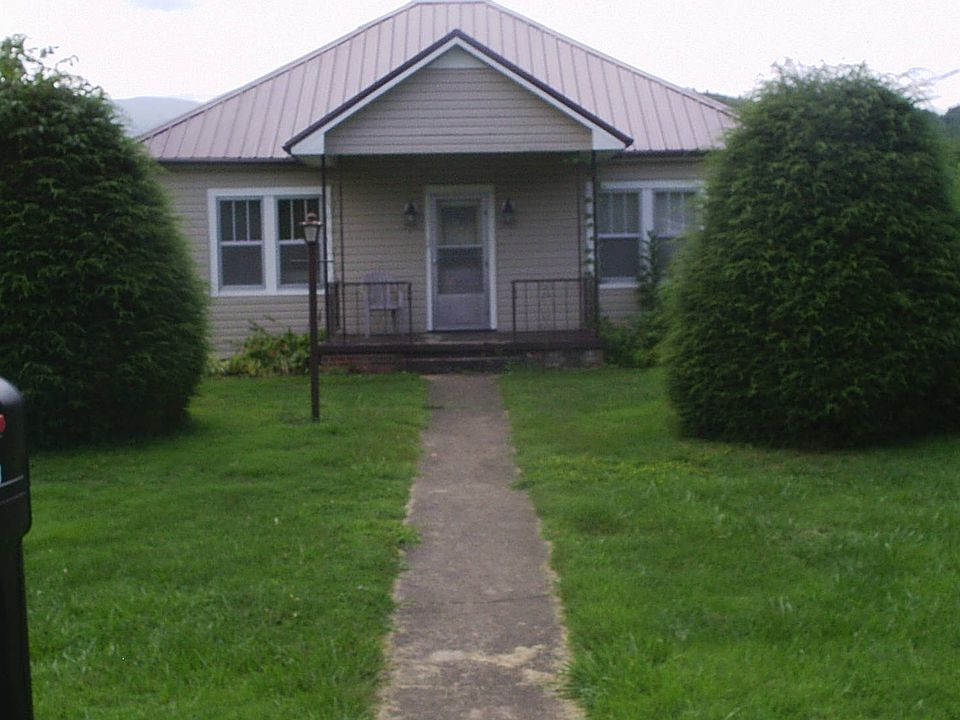 1st image of 313 Massachusetts Ave
