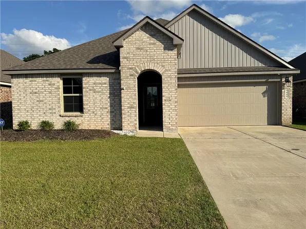 9066 Worthington Ct, Alexandria, LA 71303