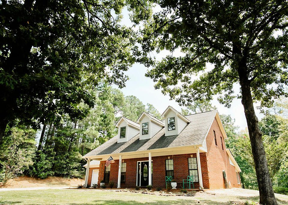 1st image of 226 Timber Ln