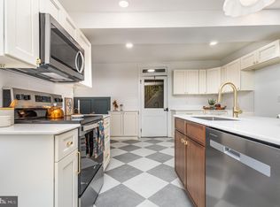 151 N Main St, Manheim, PA 17545