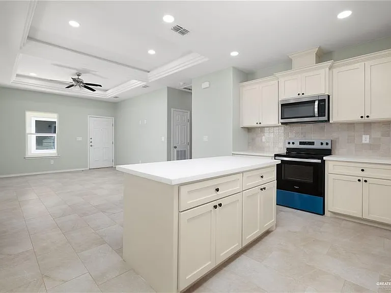 222 W Mahl St #1 — Photo 13