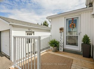 4103 Lynn St, Severn, ON L3V0V4