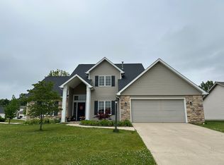 8536 Forsythia Ct, Fort Wayne, IN 46818