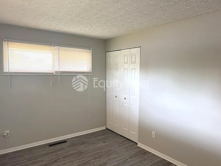 5612 Harshmanville Rd — Photo 40