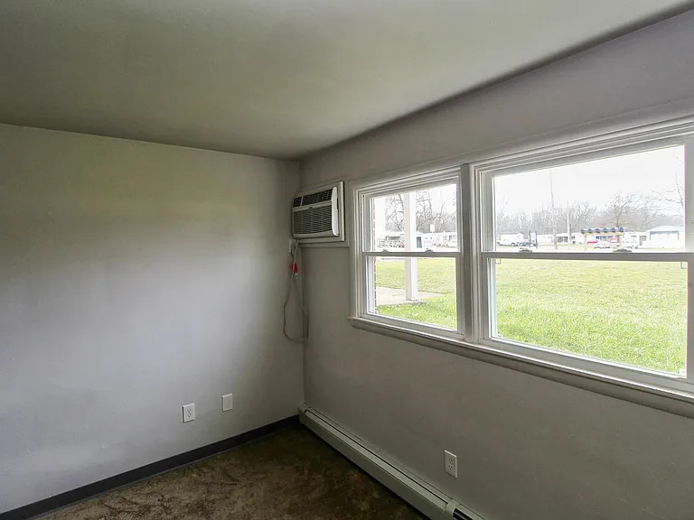 11125 Youngstown Pittsburgh Rd #1 — Photo 19