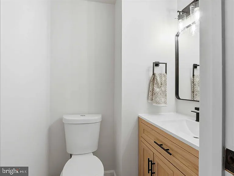 8026 Waterview Ct — Photo 19