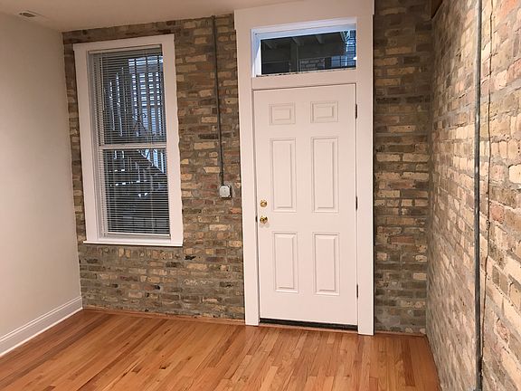 5th image of 1352 N Greenview Ave Unit R1f