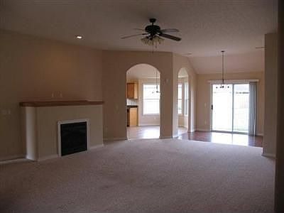 4th image of 107 Long Dr