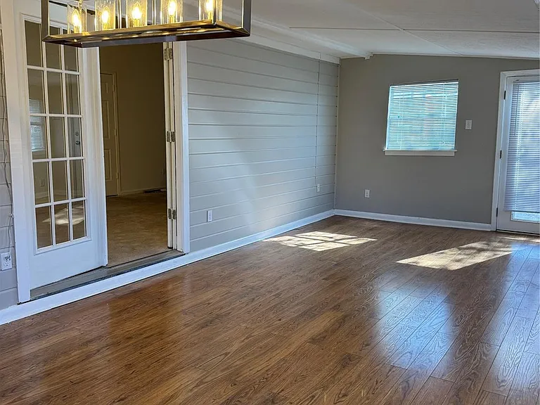 8112 Willet Trl #A — Photo 9