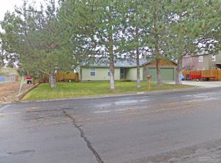 830 NW Jackpine Ave, Redmond, OR 97756