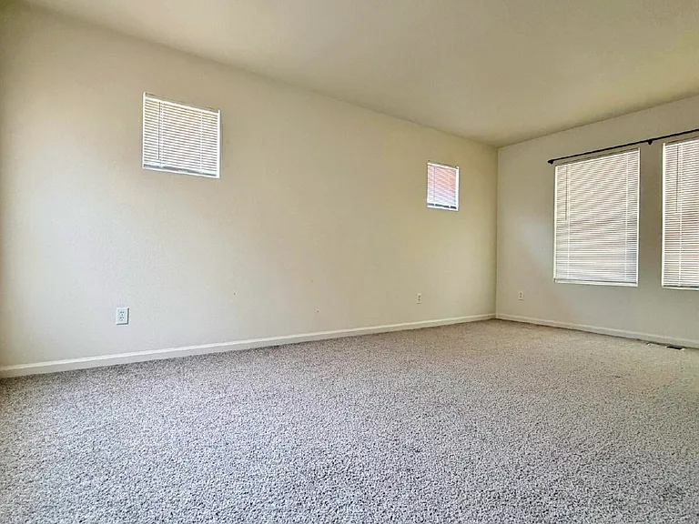 1323 S Duquesne Ct — Photo 22