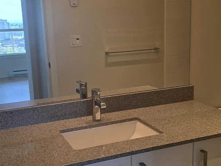 125 Columbia St #1205 — Photo 33